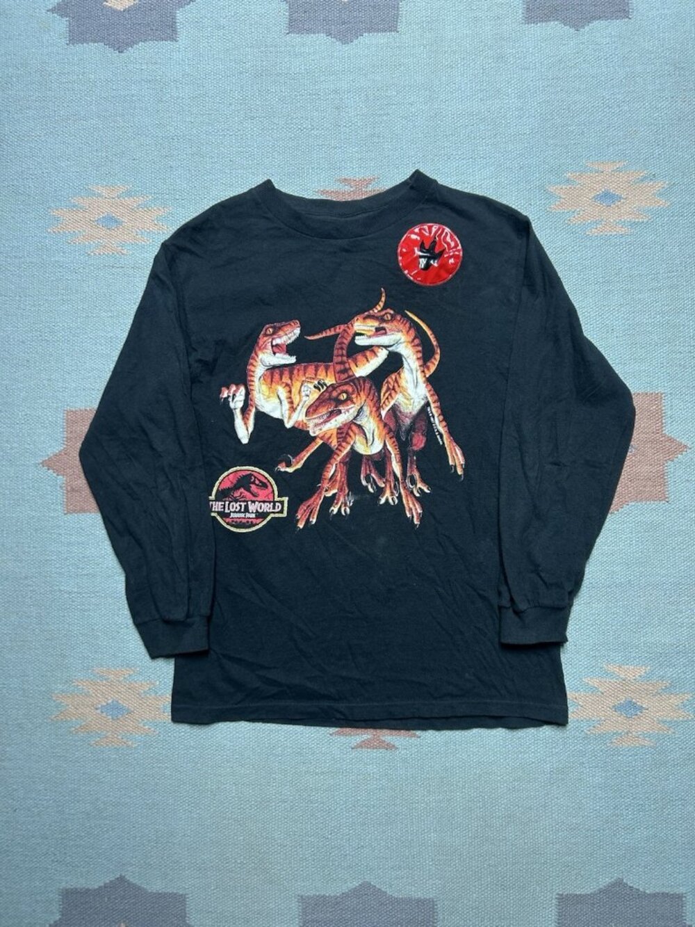Vintage 90s graphic t shirt long sleeve Jurassic park lost world youth kids L?